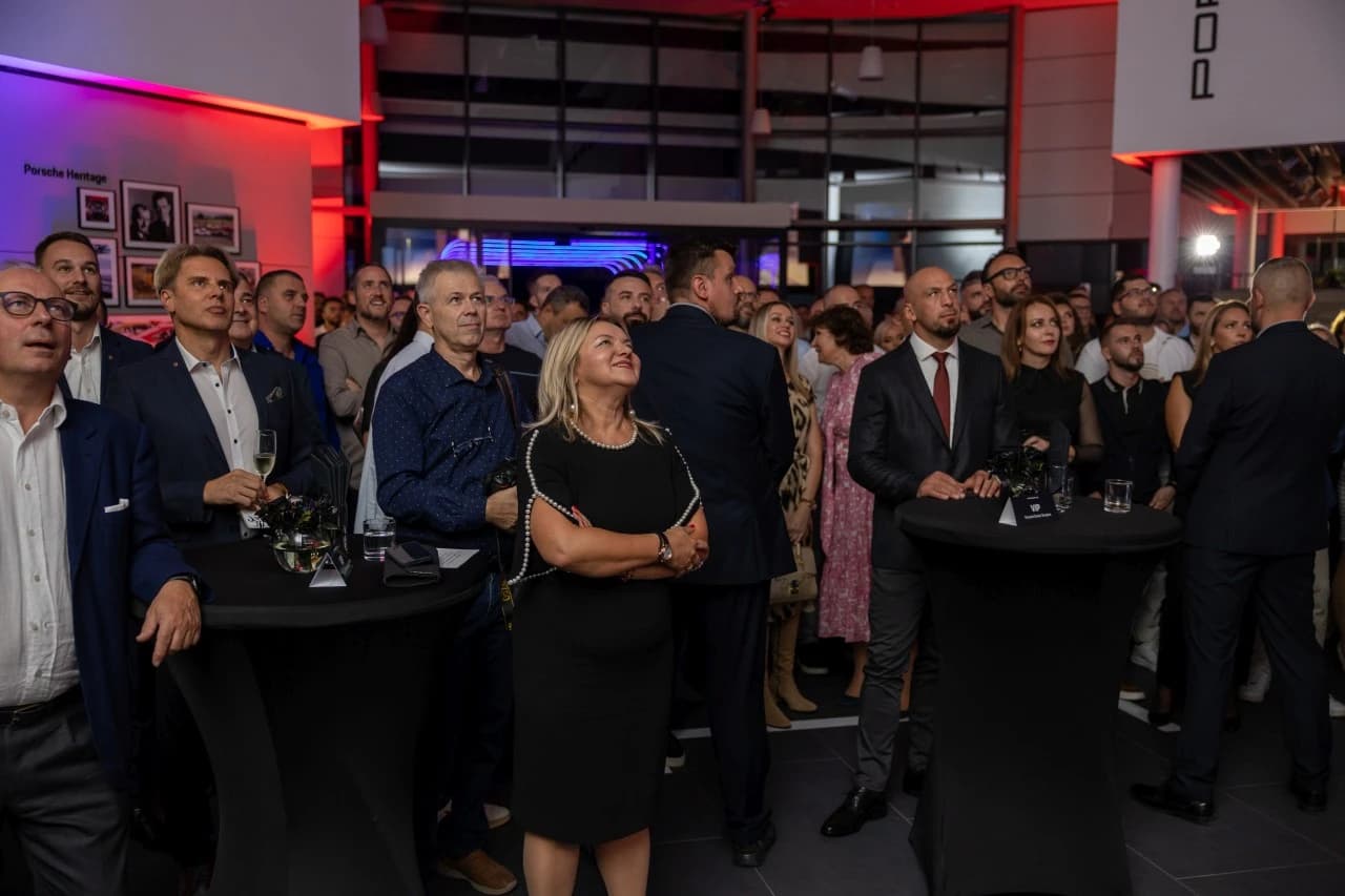 Porsche Centar Sarajevo svečano otvoren s novim konceptom Destination Porsche
