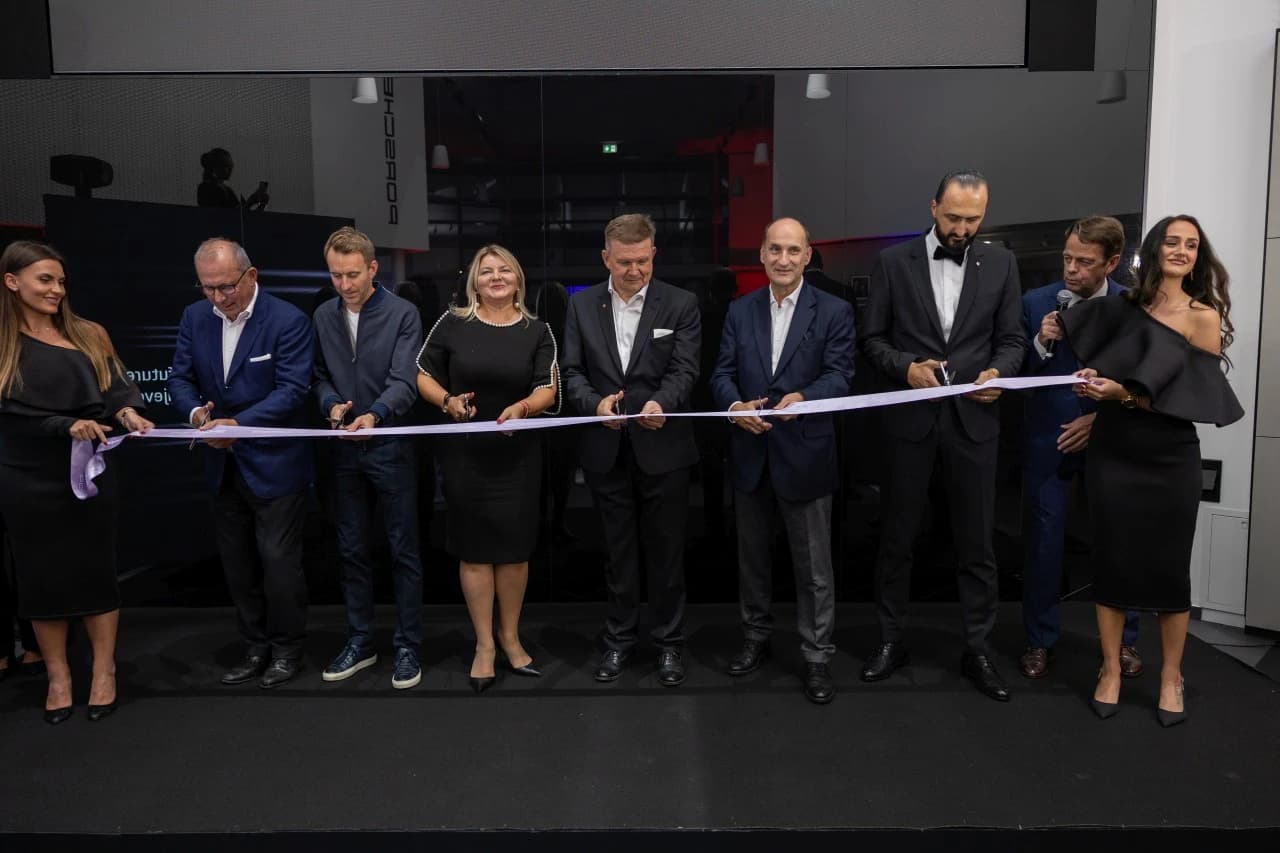 Porsche Centar Sarajevo svečano otvoren s novim konceptom Destination Porsche