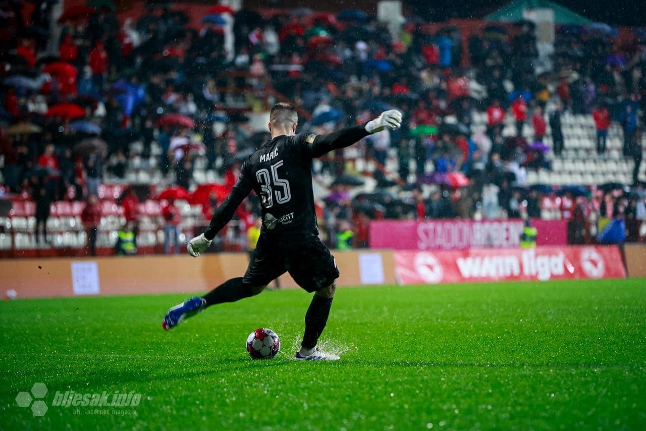 Mostarski derbi odigran u teškim uvjetima