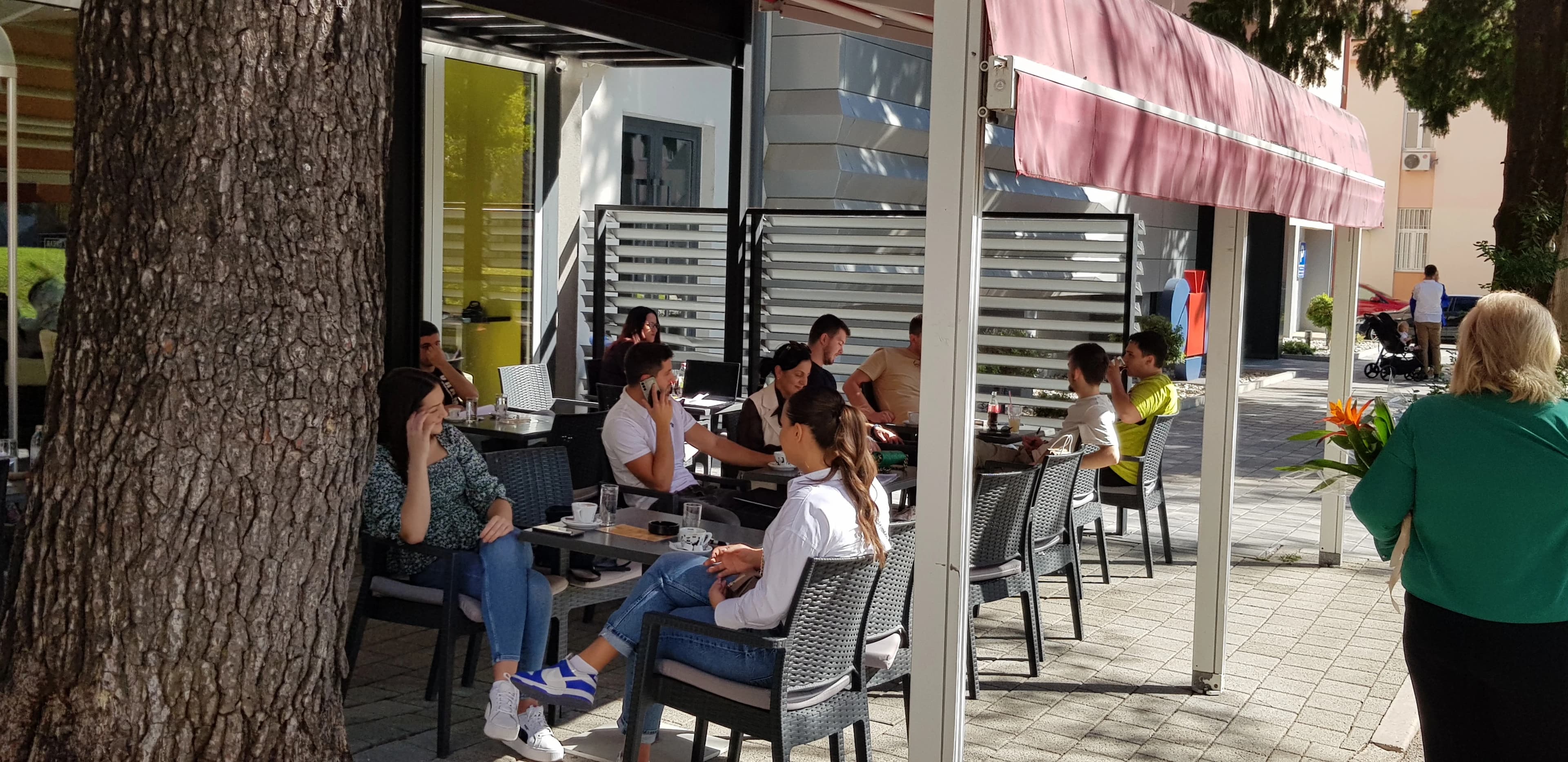Prodaja caffe pizzerije i poslovnog prostora u centru Mostara