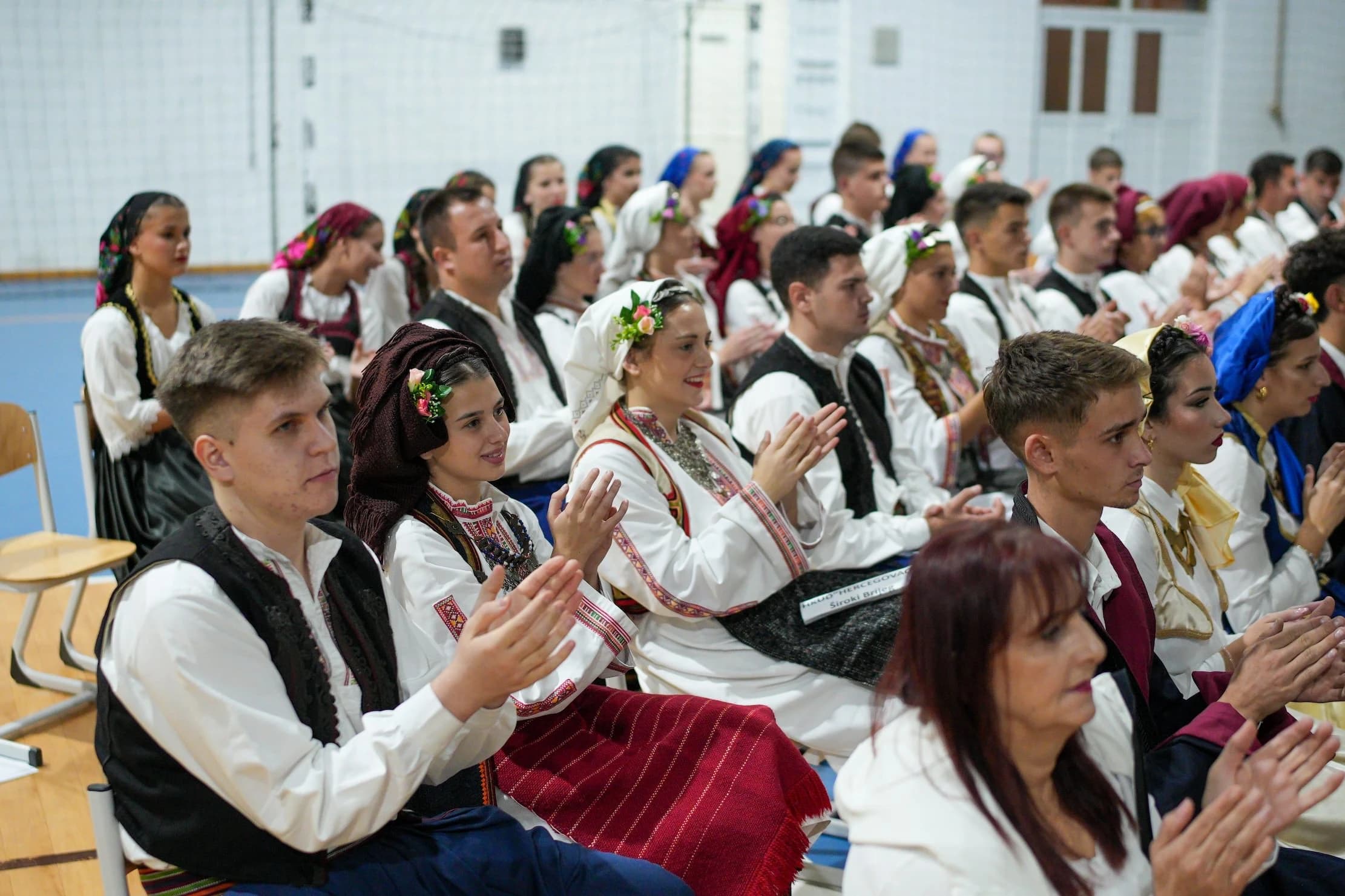 Smotra folklora pod nazivom "Igrom da te upoznam"