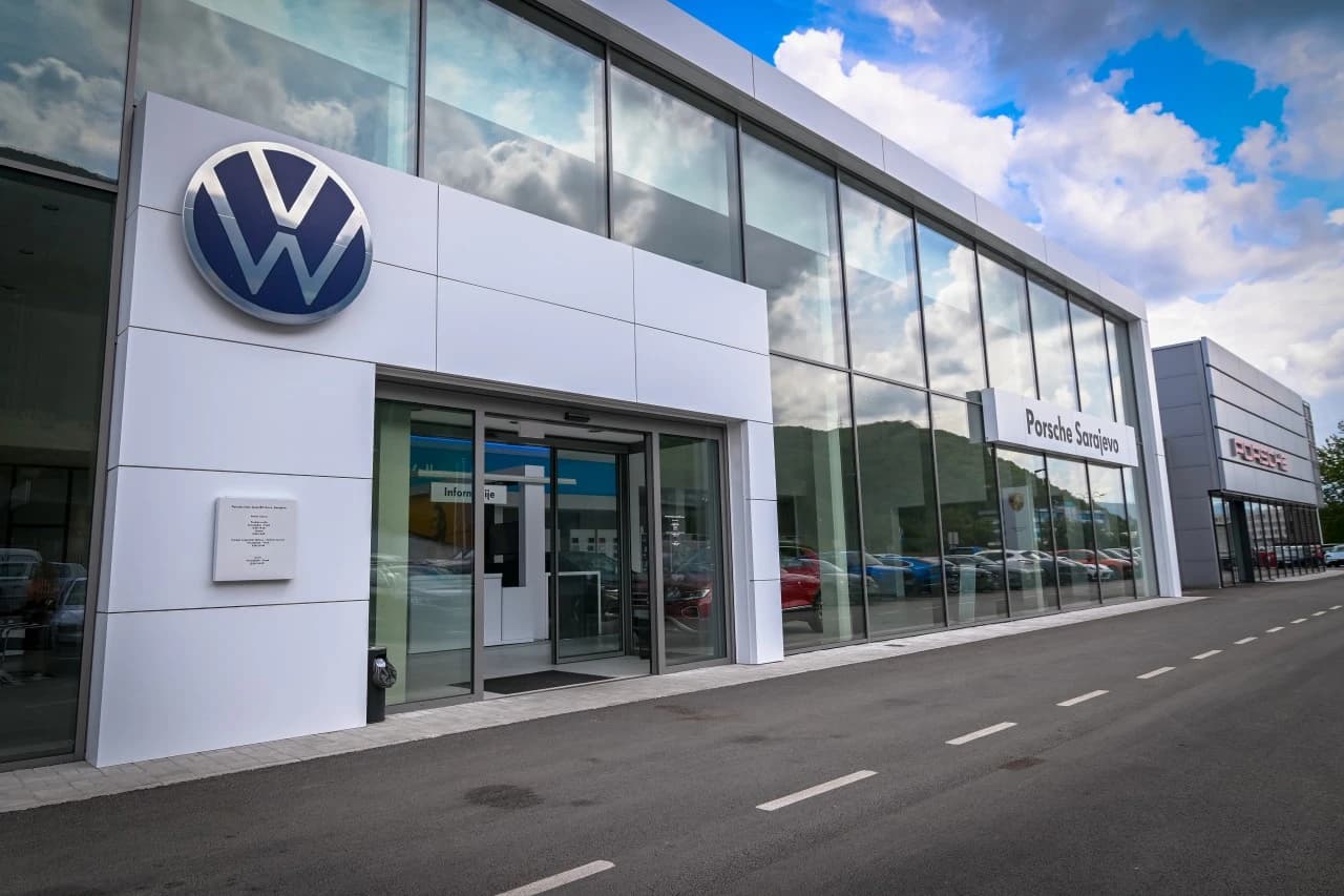 Prodajno-servisni objekt Porsche Inter Auto BH u Sarajevu