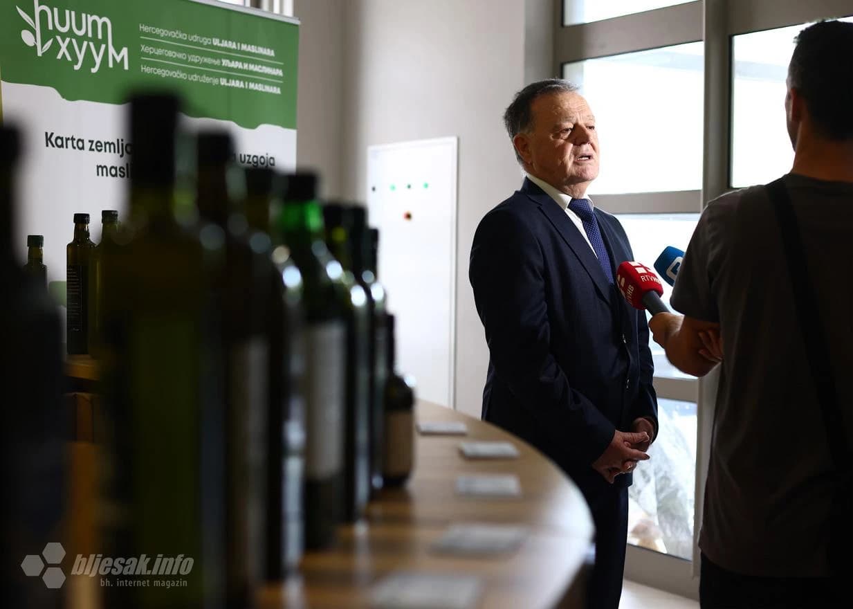 Hercegovačko maslinovo ulje poroglašeno je autohtonim proizvodom sa oznakom zaštićenog porijekla/izvornosti (ZOP)