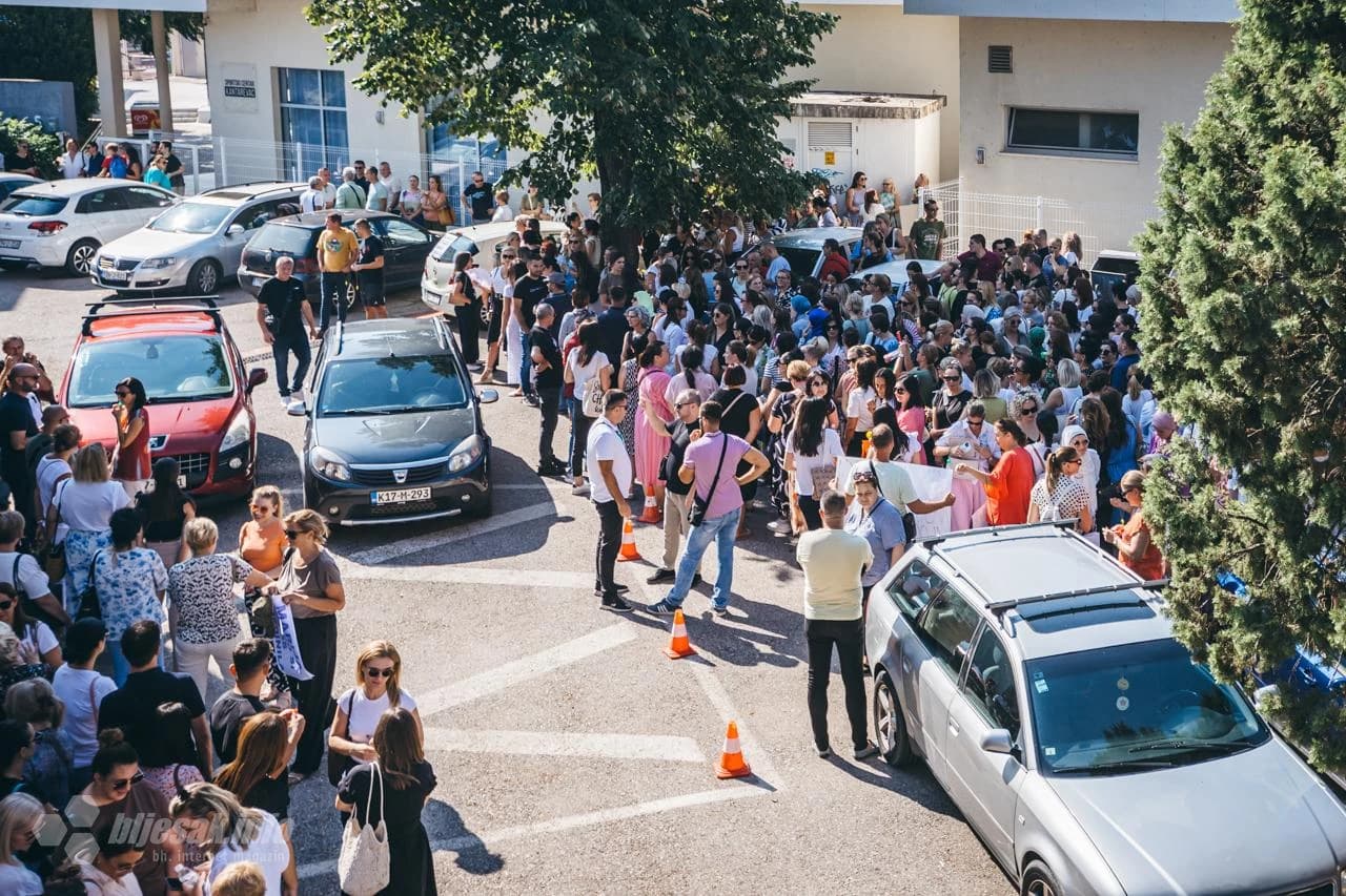 Prosvjed Sindikata osnovnih i srednjih škola u HNŽ-u