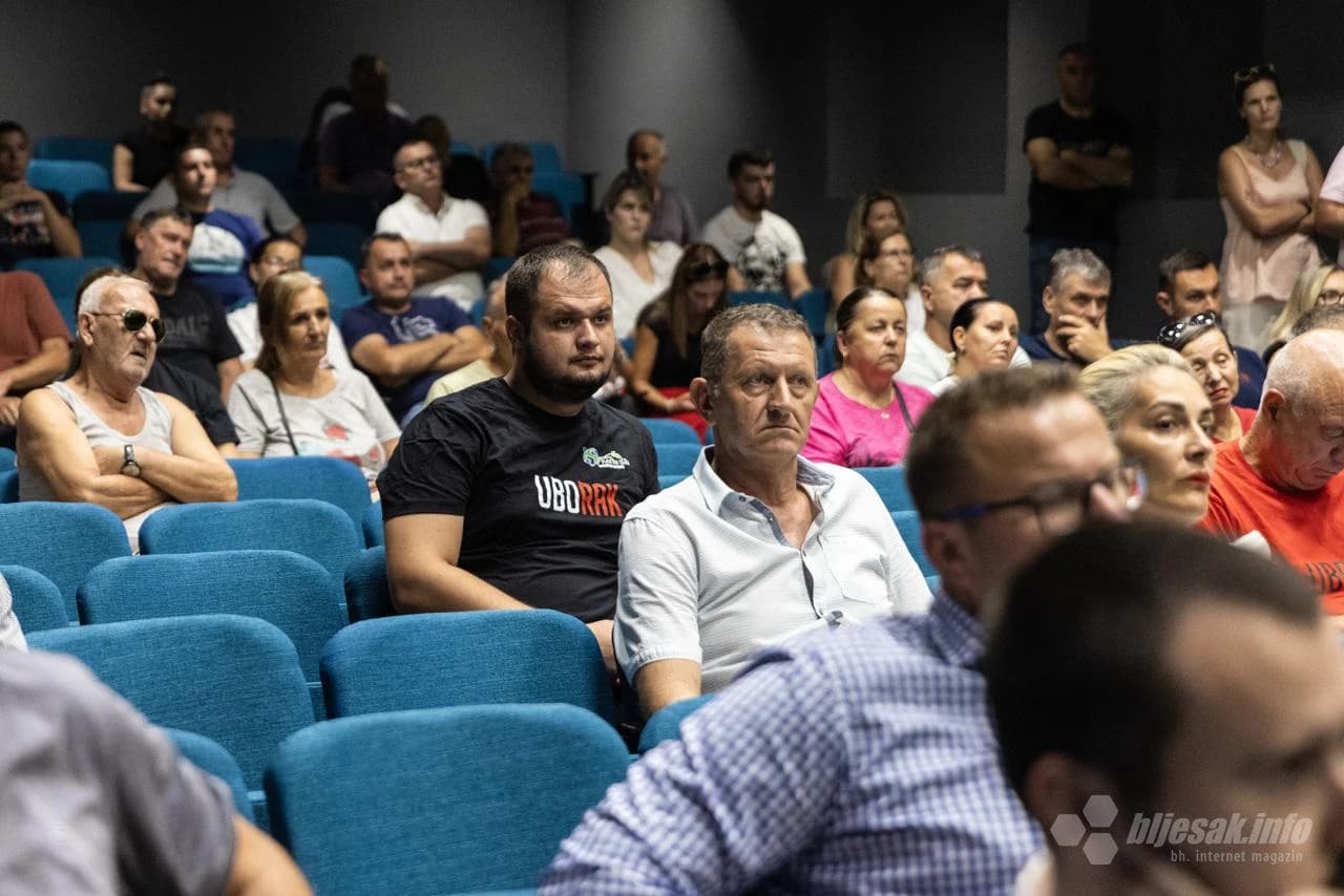 Javna rasprava o deponiji Uborak