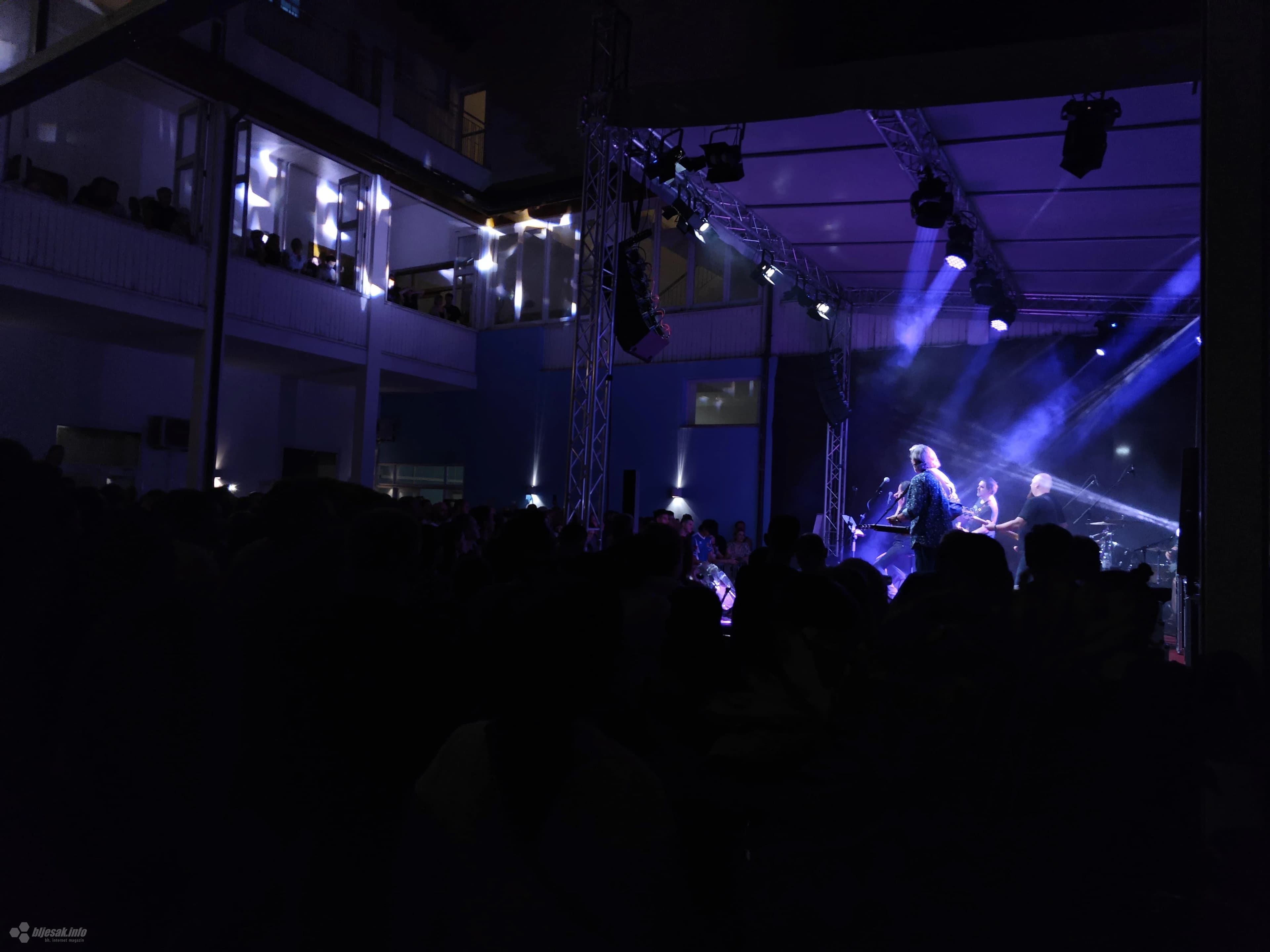 Goran Bare i Majke zatvorili su 10. gitarijadu ''Na putu za jug''