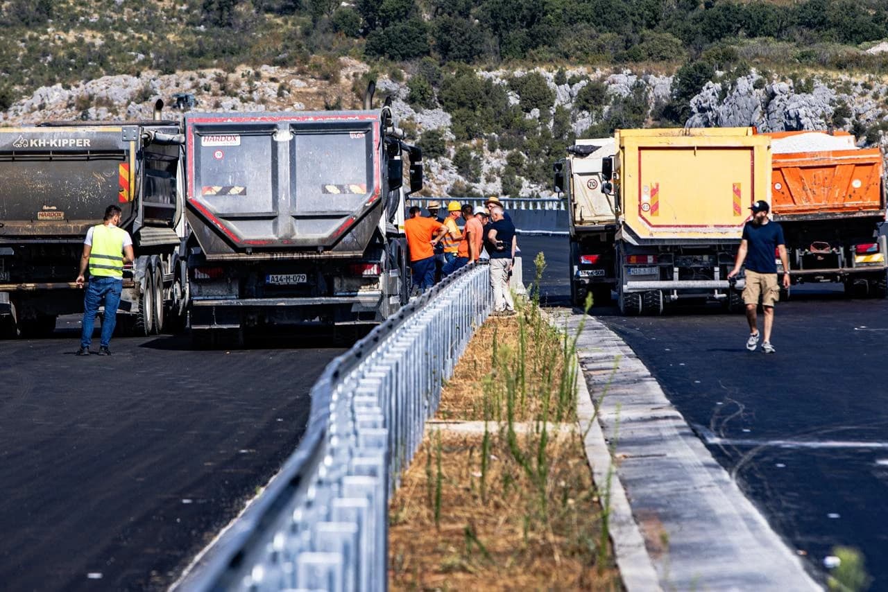 Testiran most Počitelj