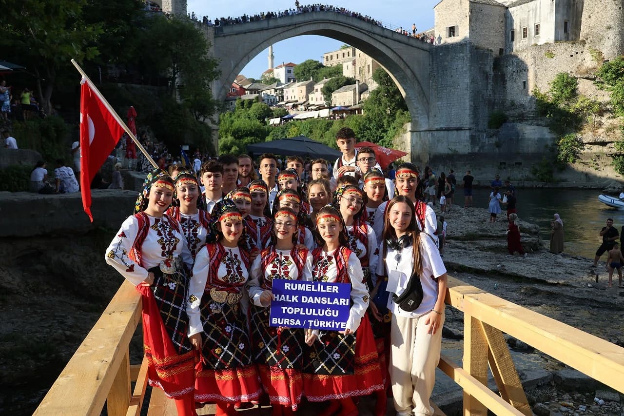 U Blagaju održan Međunarodni festival folklora