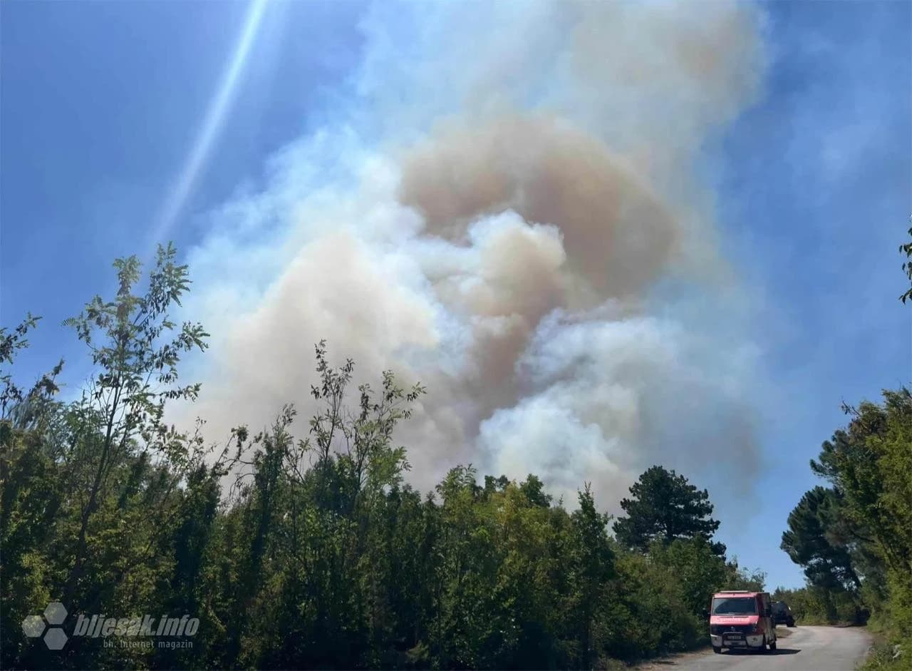 Požar od Sretnica prema Dobrom selu