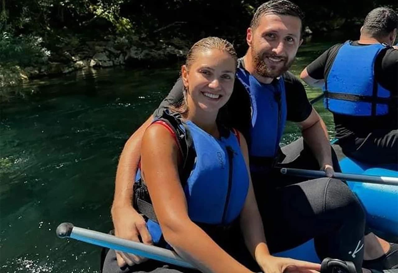 Nurkić sa suprugom Eminom, rafting na Neretvi
