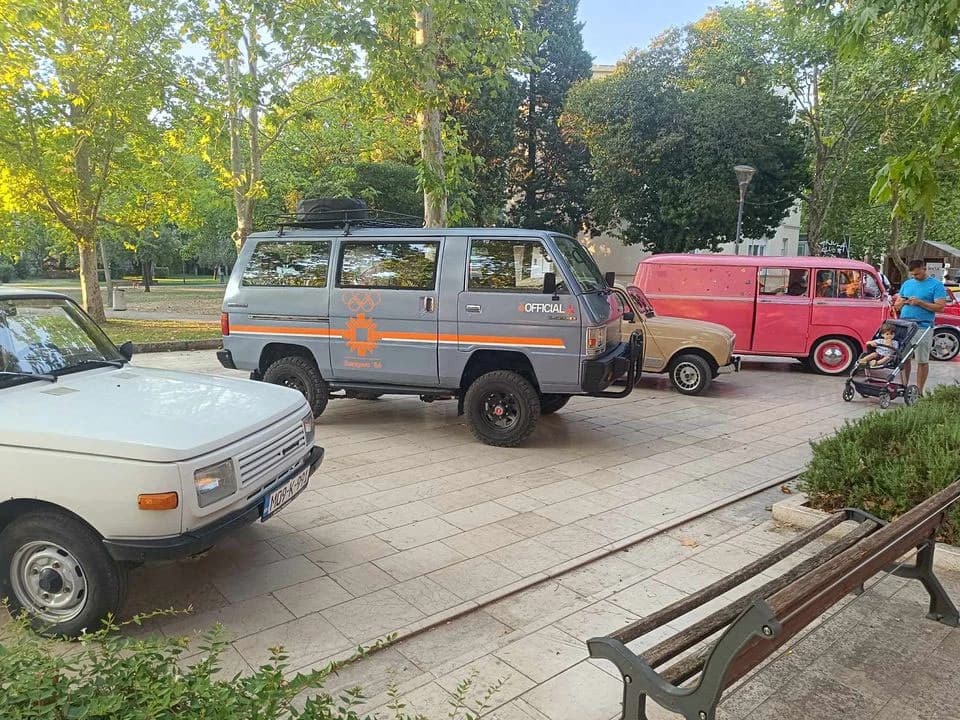 Oldtimeri svratili i u Mostar