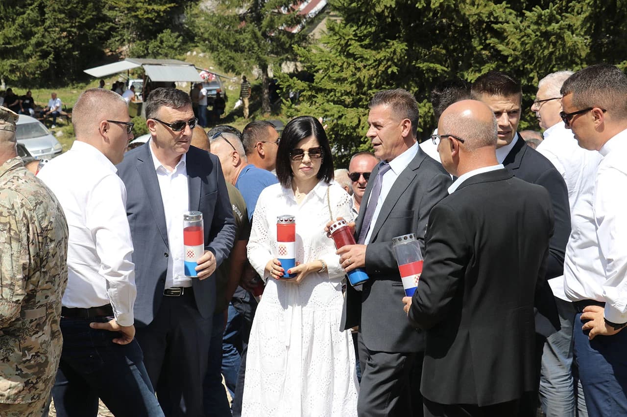 Mnoštvo vjernika i hodočasnika na obilježavanju 31. godišnjice zločina na Stipića livadi