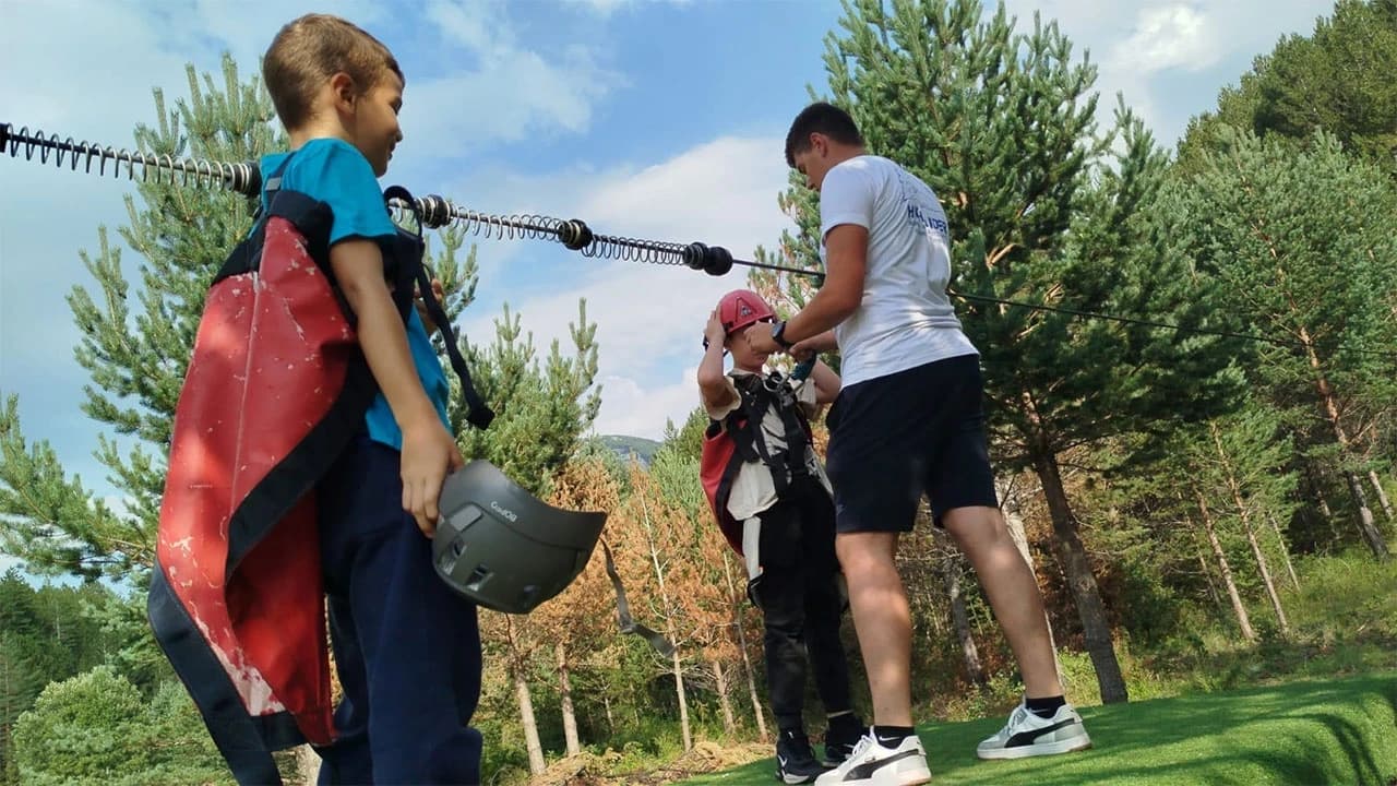 Malo ćemo da se spuštamo...