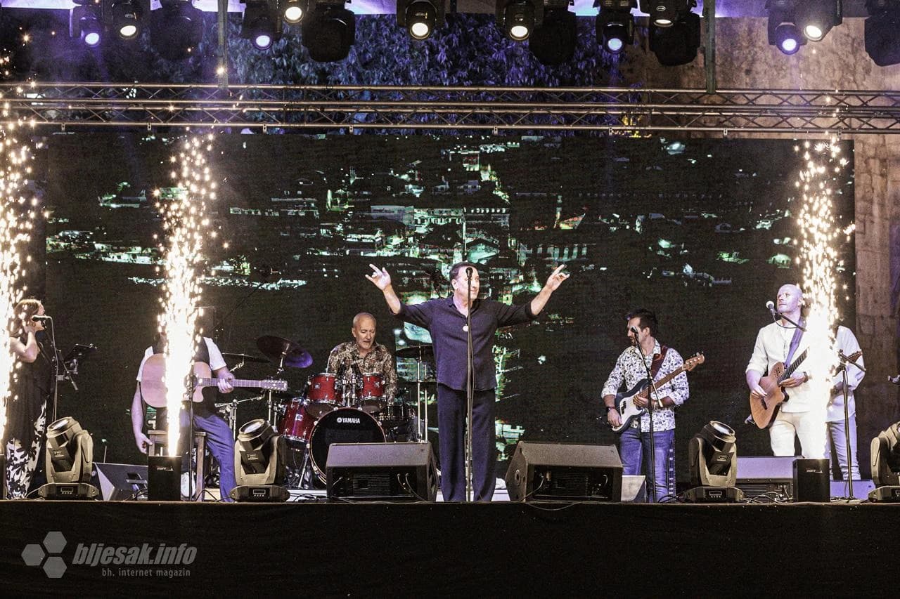 Manifestacija obilježavanja 20 godina od obnove Starog mosta