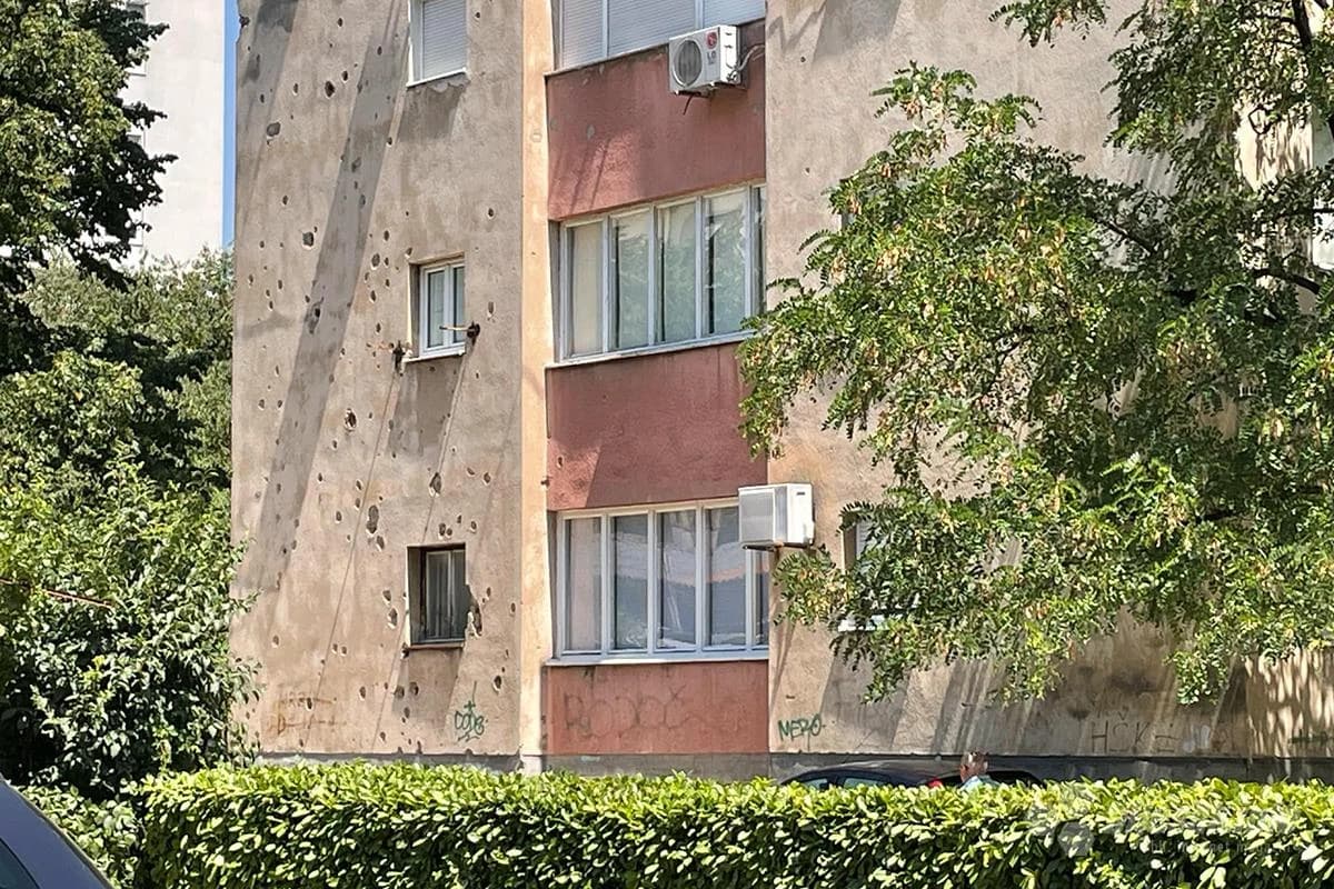 Ostaci ratnih dešavanja na zgradama