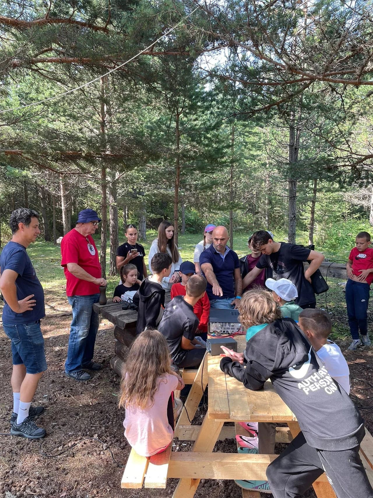 Svijet radioamaterizma predstavljen djeci u kampu na Blidinju