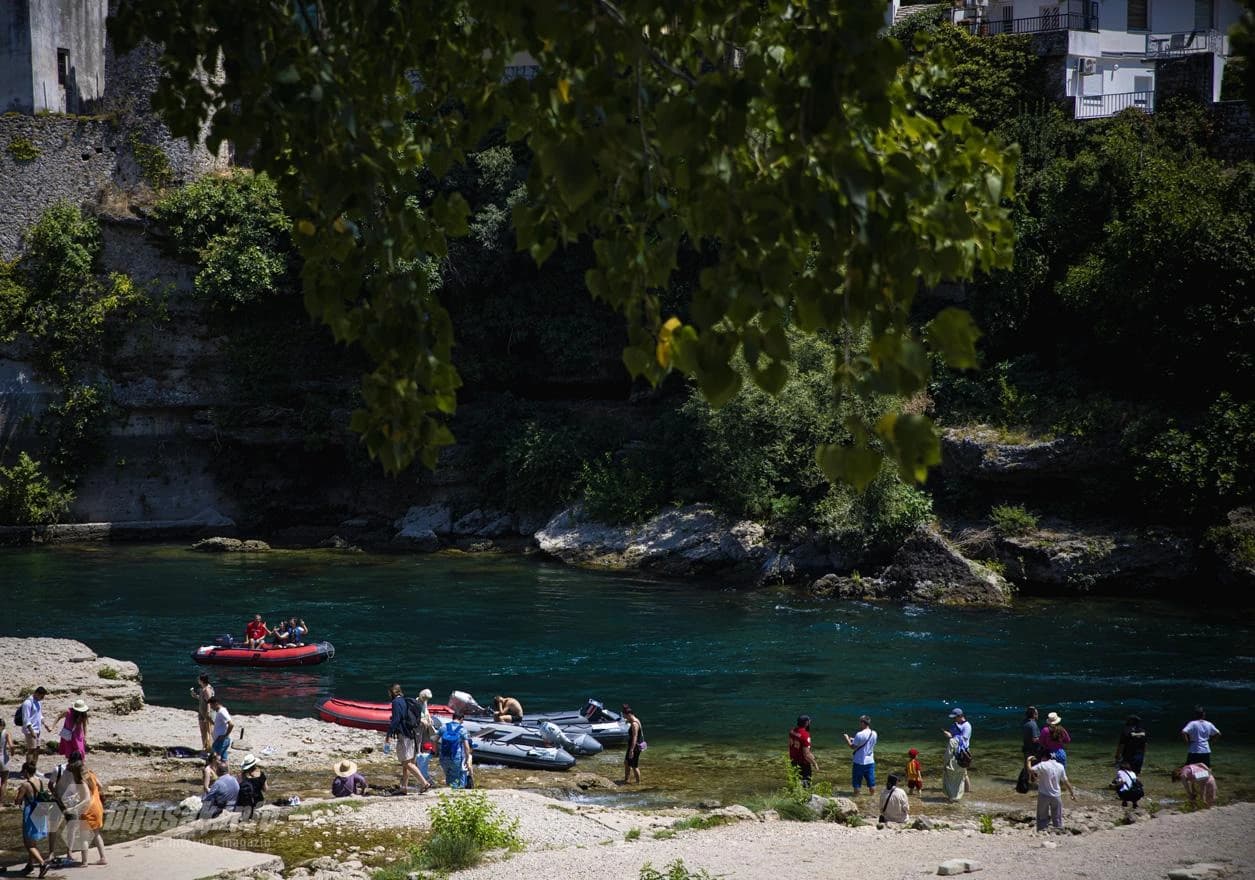 Rashlađenje se traži pokraj Neretve