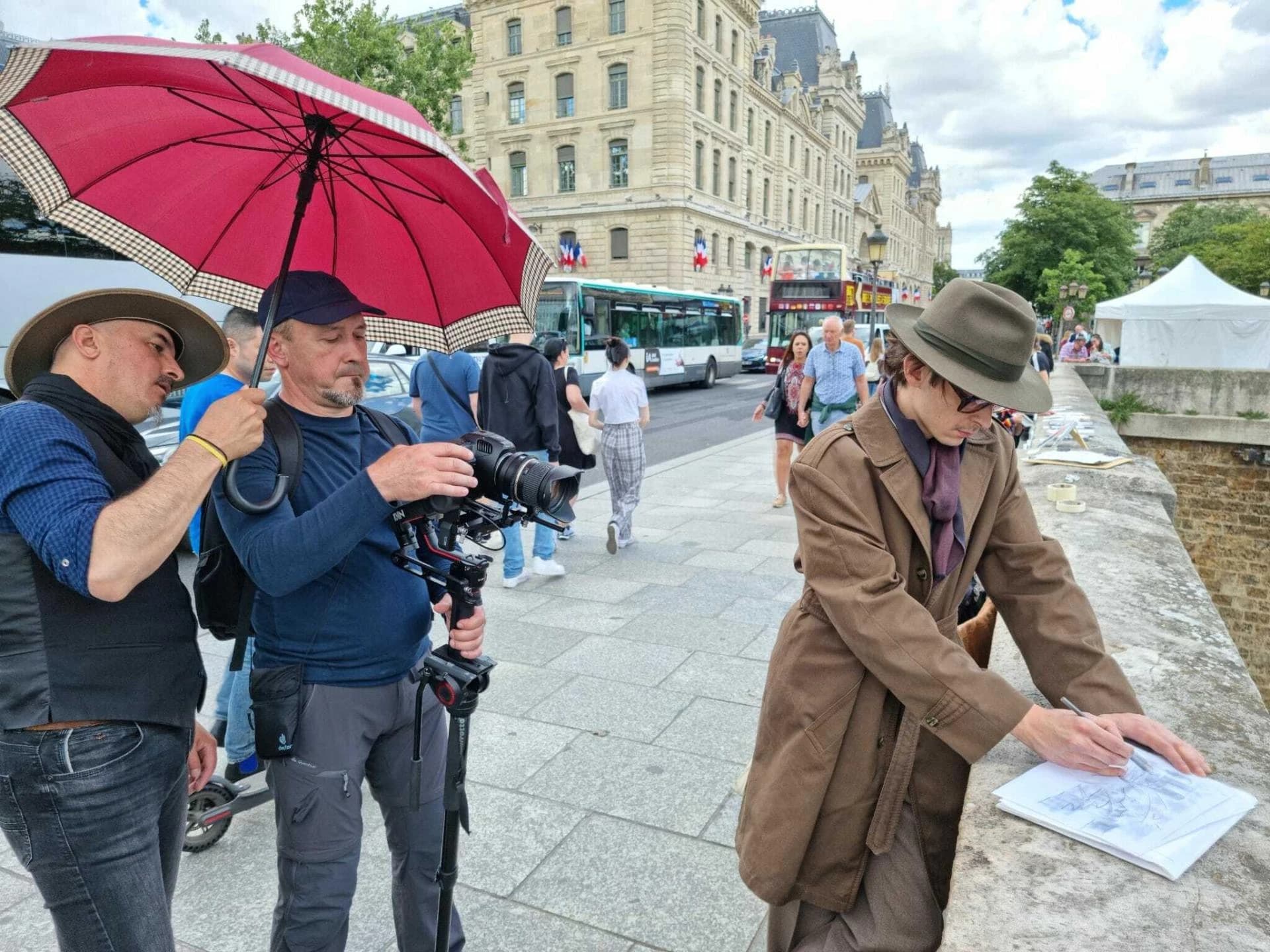 Sa snimanja u Parizu