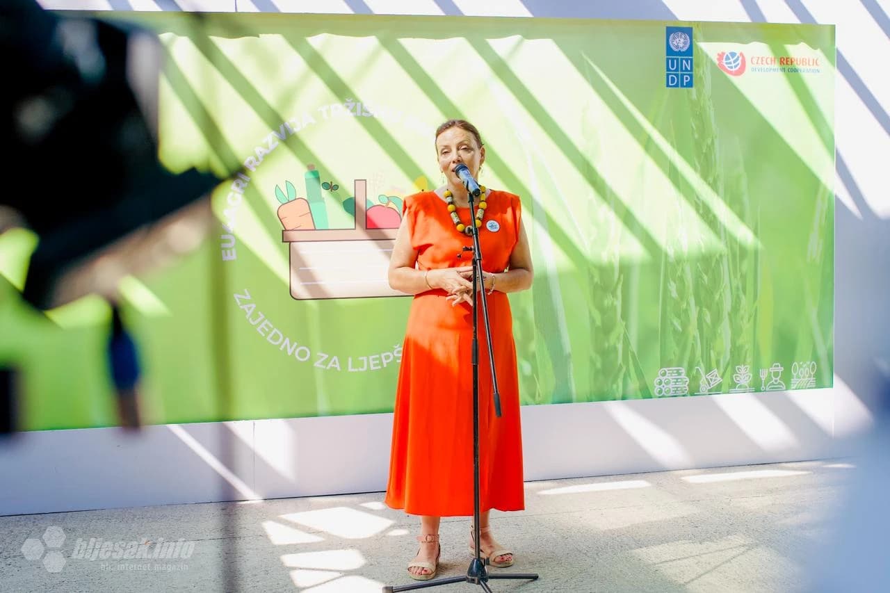 Zejna Šanjević-Kussmaul iz Udruženja žena "Univerzum"