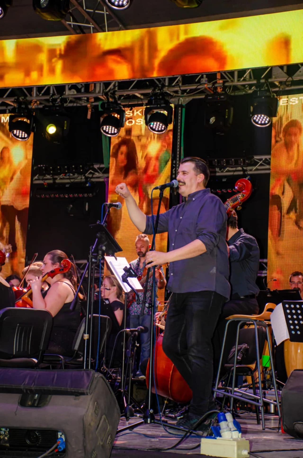 Kantarevac je plesao u ritmu Gipsy Kingsa