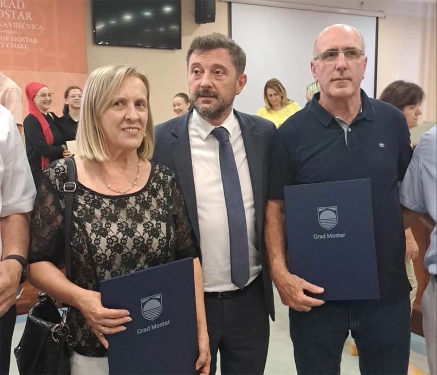 Dodijeljene nagrade najboljim učenicima osnovnih i srednjih škola