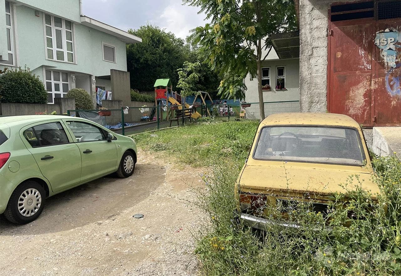 U blizini je i dječji vrtić...