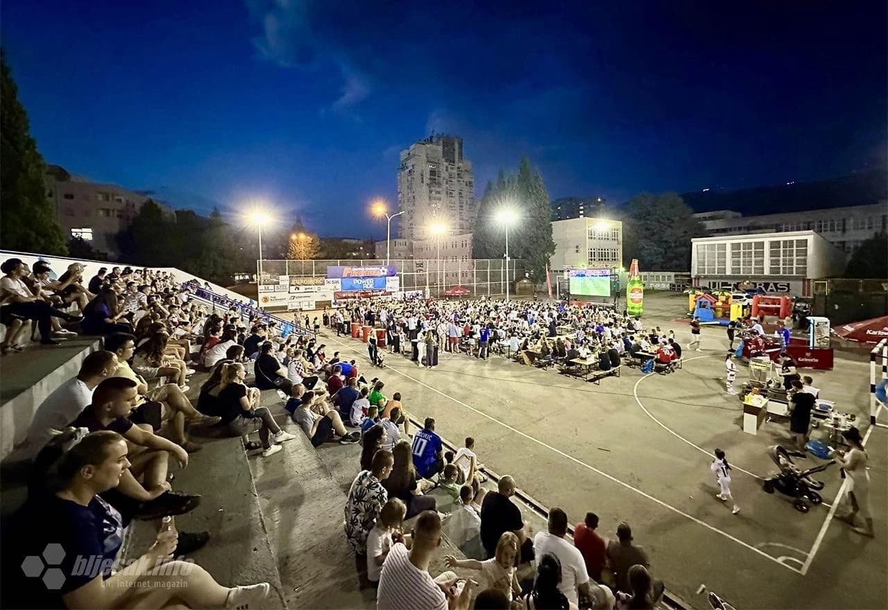 Praćenje utakmice Hrvatska-Italija u Mostaru