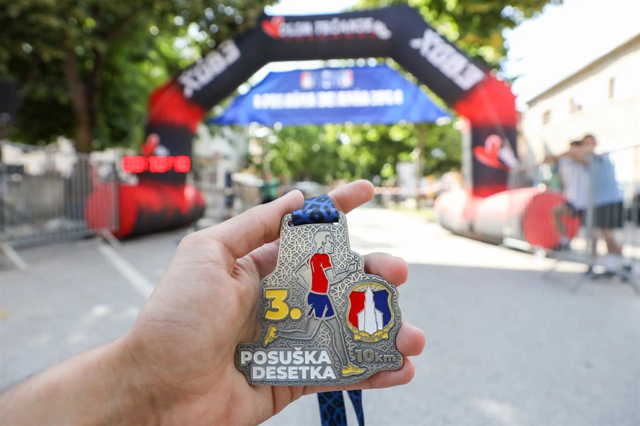 Posuška desetka - medalja