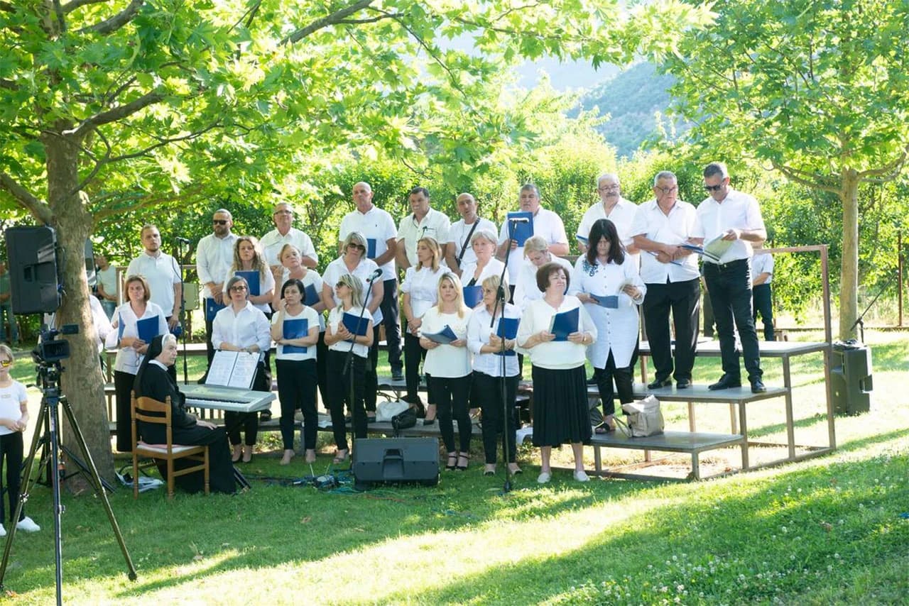 Srce Isusovo i posvetna molitva prije svete Mise