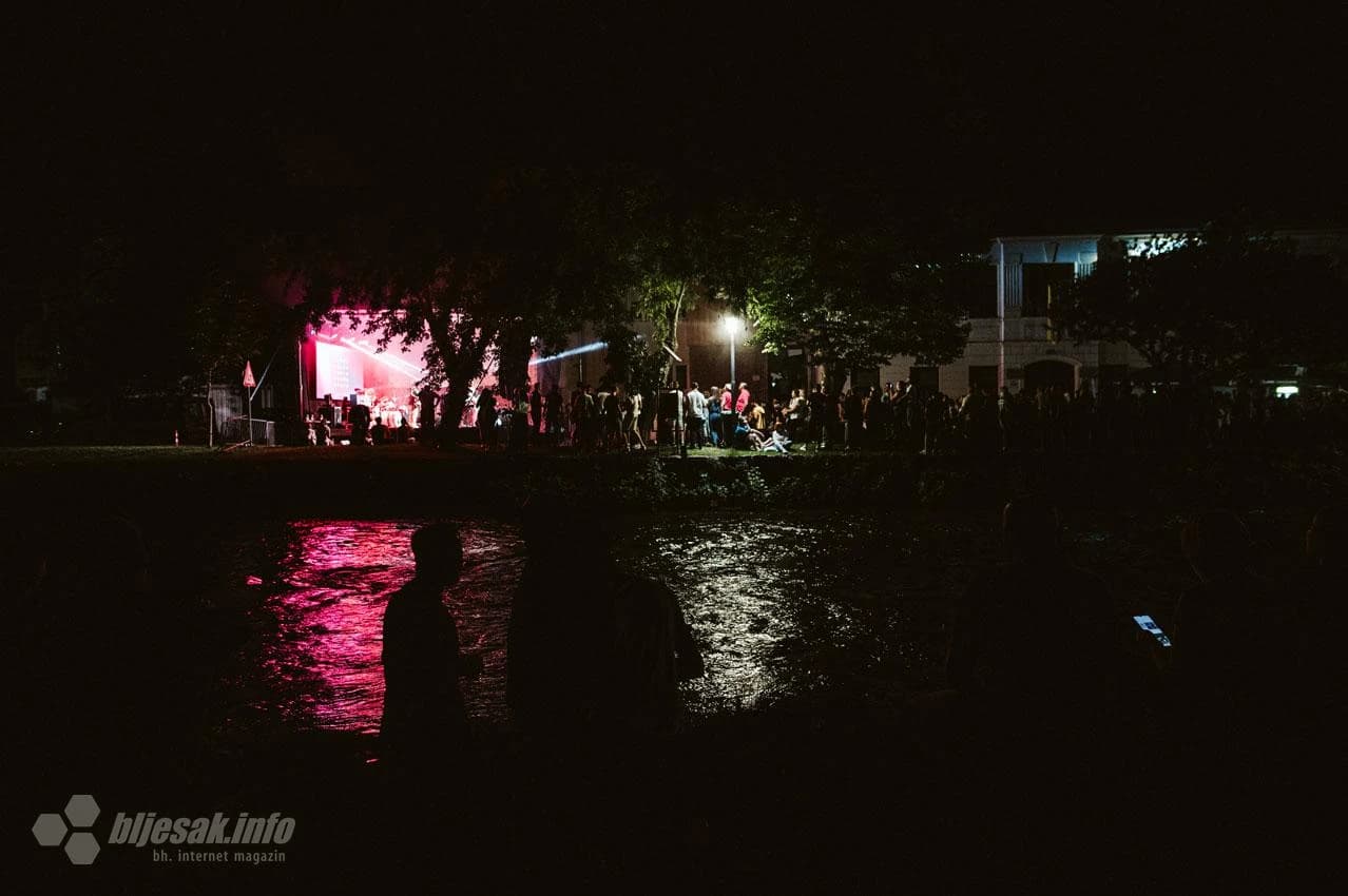 Stolačka noć uz glazbu