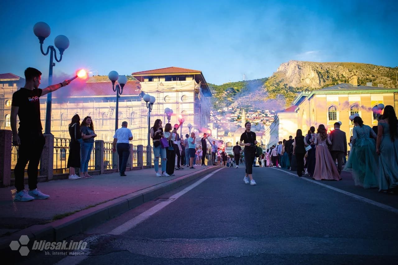 Matursko večer JU Druga gimnazija Mostar
