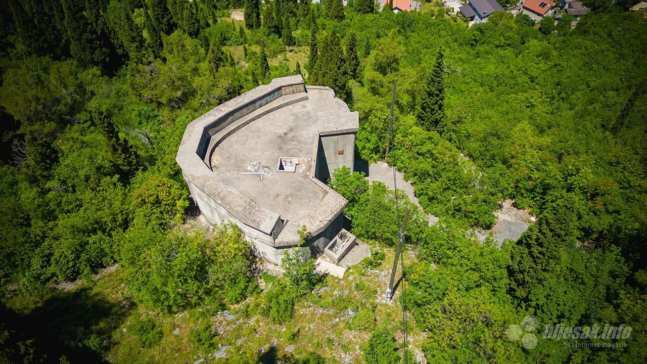 nekadašnja stanica za mjerenje potresa...