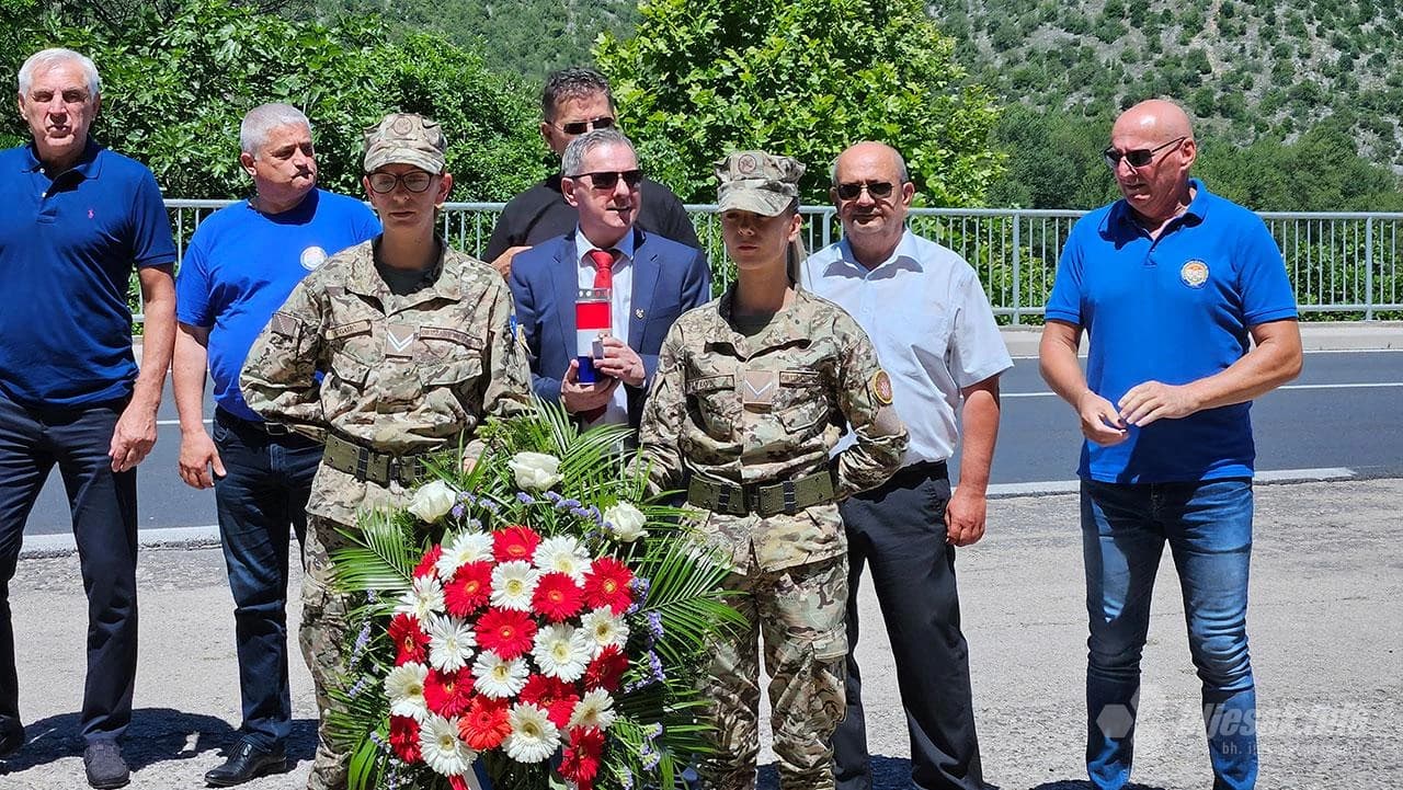  32. obljetnica Lipanjskih zora obilježena u Počitelju polaganjem vijenaca