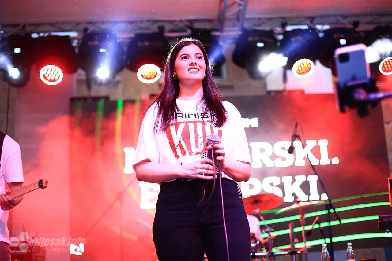 Deja Vu band rasplesao Plemiće i navijače na proslavi titule