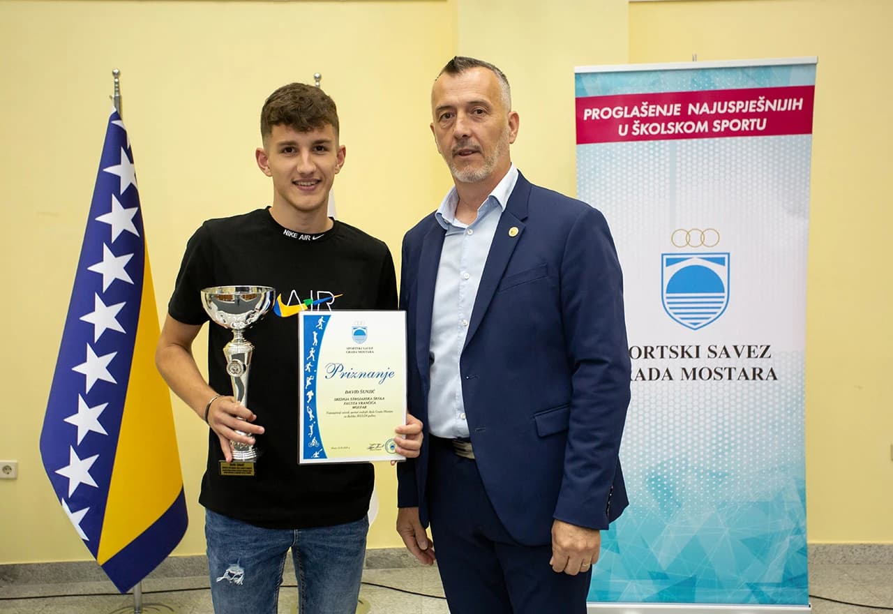 Svečana ceremonija proglašenja najuspješnijih u školskom sportu