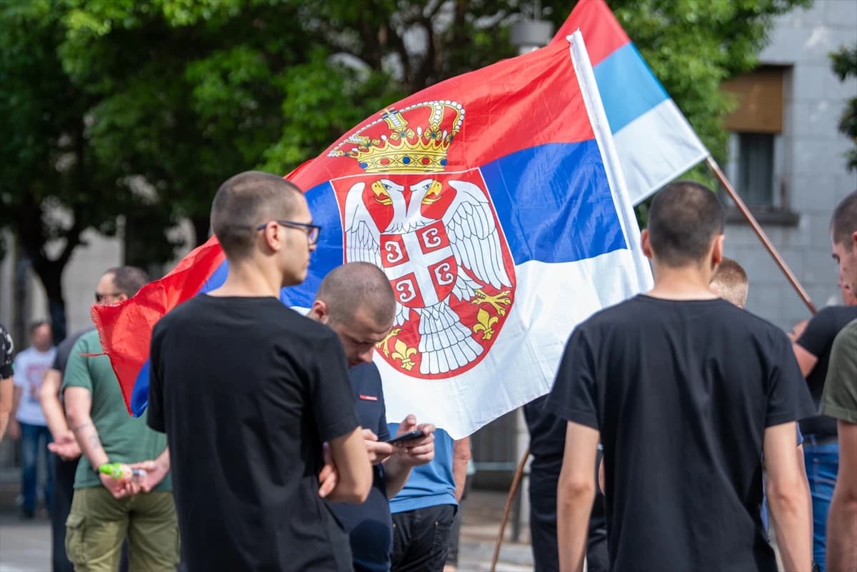 U Podgorici prosvjed zbog usvajanja Rezolucije 