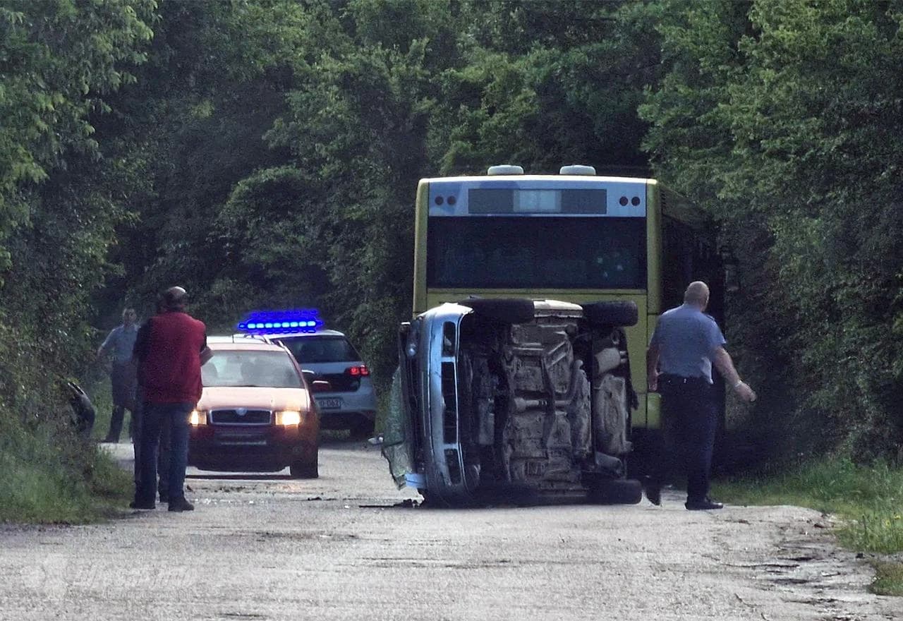 Mostar: Prevrnulo se vozilo u naselju Humi