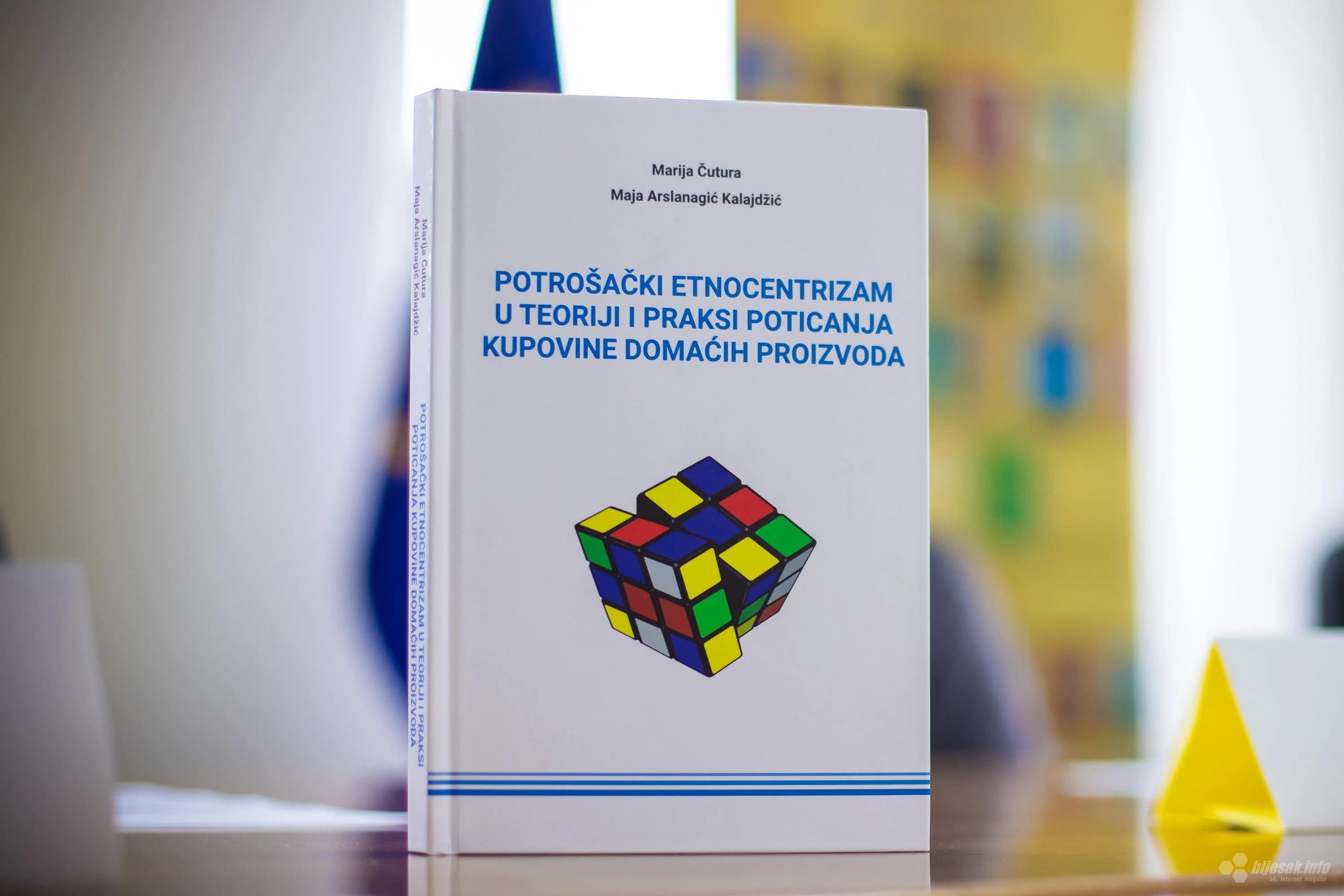 Predstavljena knjiga...