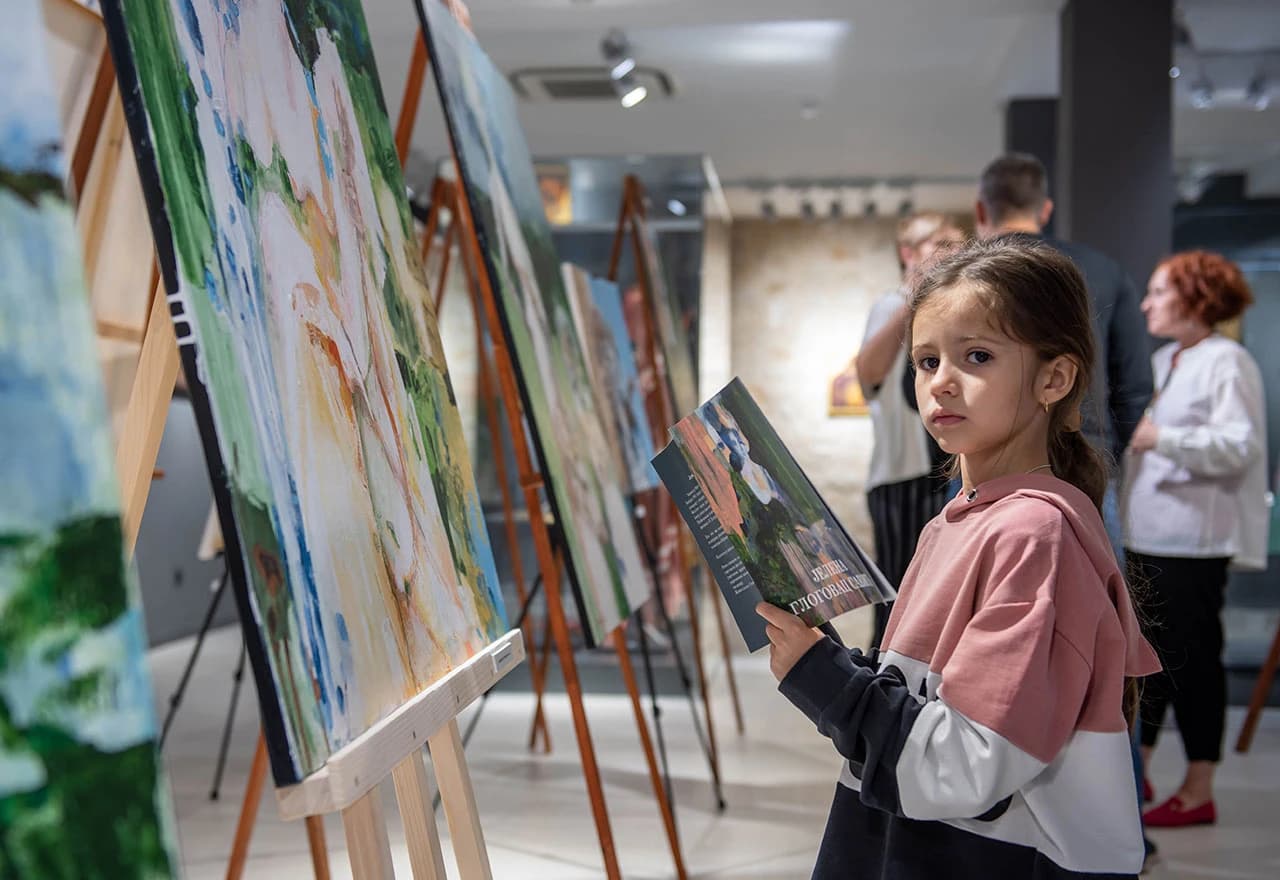 U Muzeju Žitomisliš otvorena izložba slika slikarice Jelene Glogovac Savić