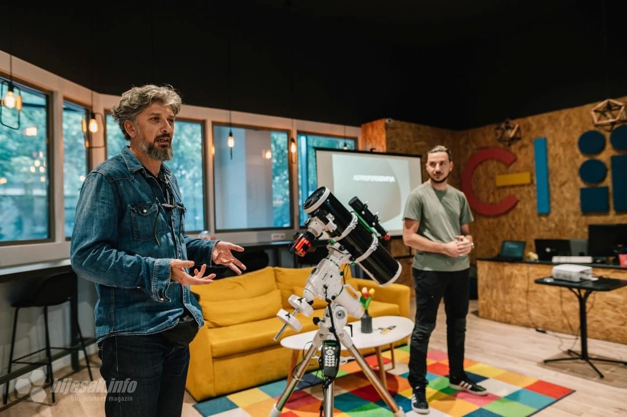 Jasmin Dolamić - Zaronite u dubine svemira