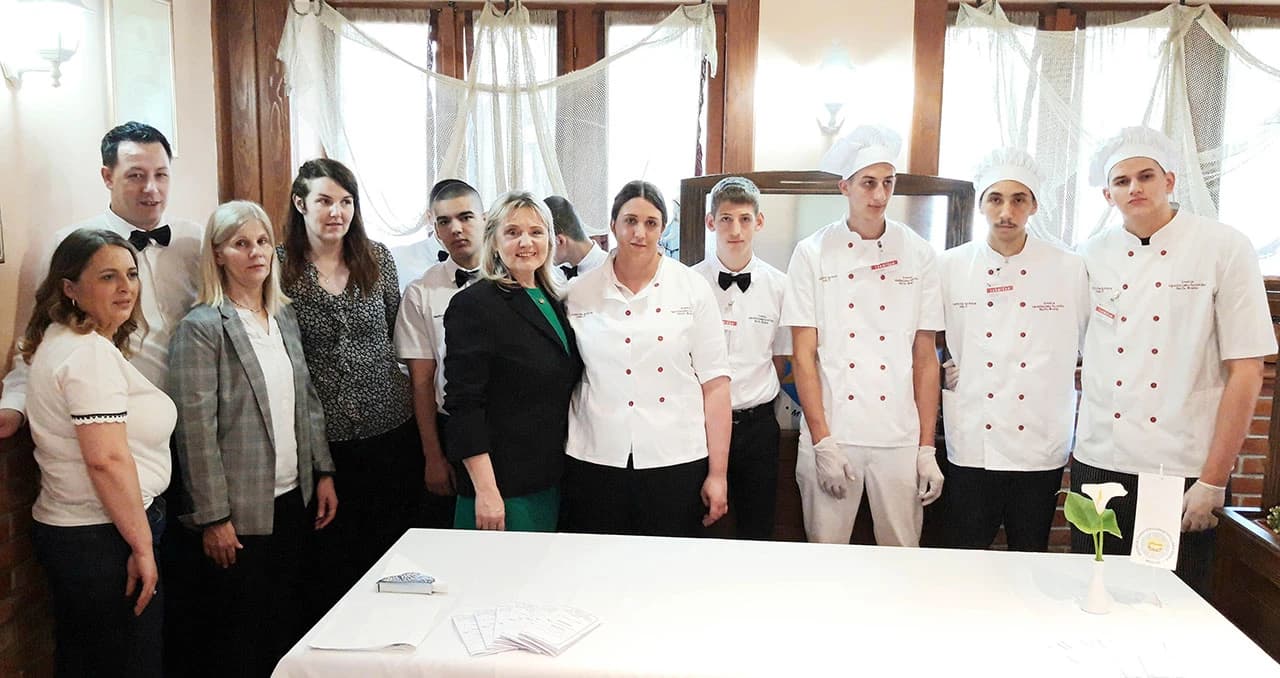 U Mostaru održano natjecanje završnih razreda kuhara i konobara