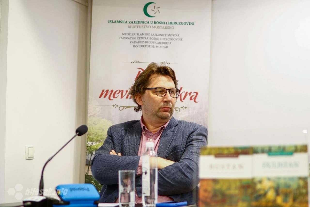 Sa promocije knjiga Bustana i Đulistana