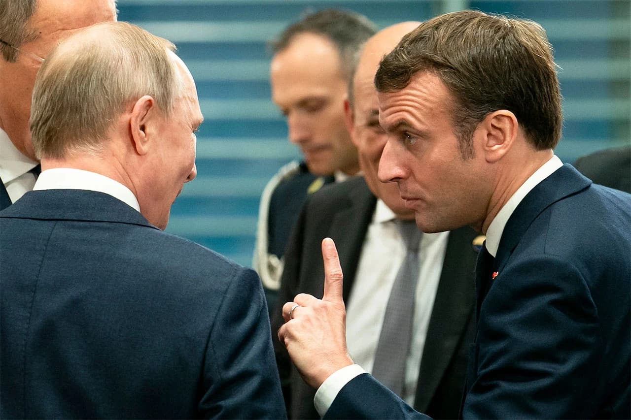 Vladimir Putin i Emmanuel Macron