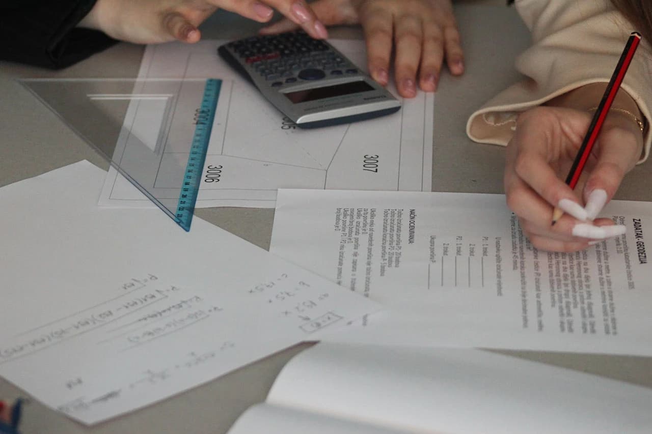 Natjecanje za učenike srednjih škola u organizaciji Fakulteta građevinarstva, arhitekture i geodezije, Međunarodne udruge studenata građevinarstva i Studentskog zbora u Mostaru