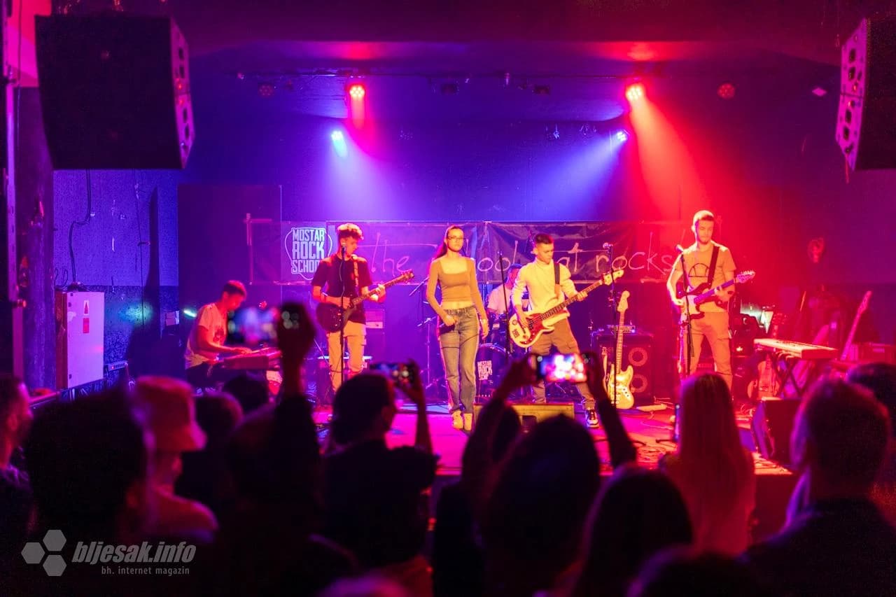 Bend 'Preko reda' posebno je zabavio publiku