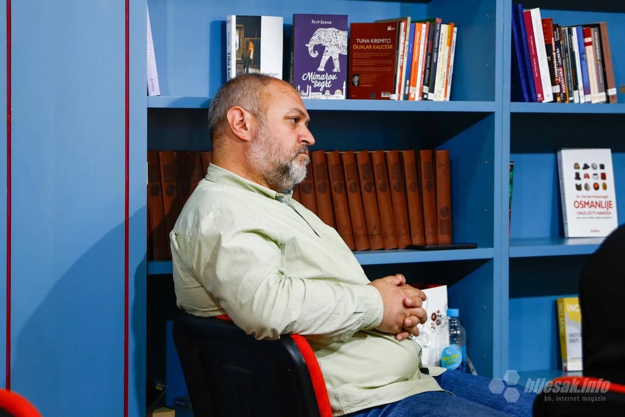 Predstavljeno udruženje književnica i ljubitelja umjetnosti ''Žena sa knjigom''