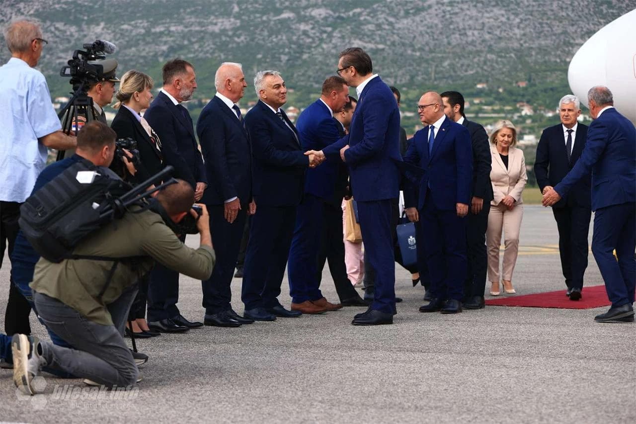 Vučić u Zračnoj luci Mostar