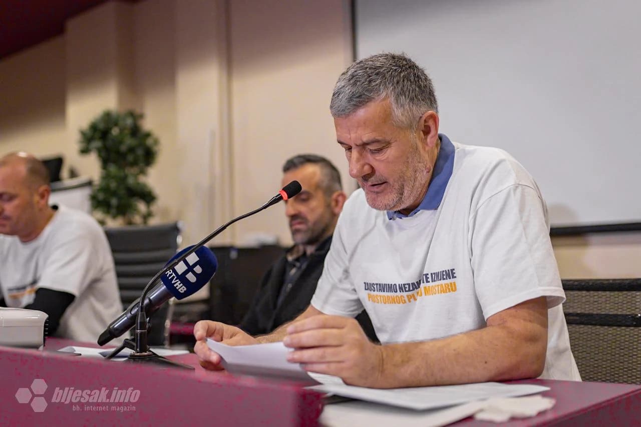 S konferencije za medije Neformalne grupe građana