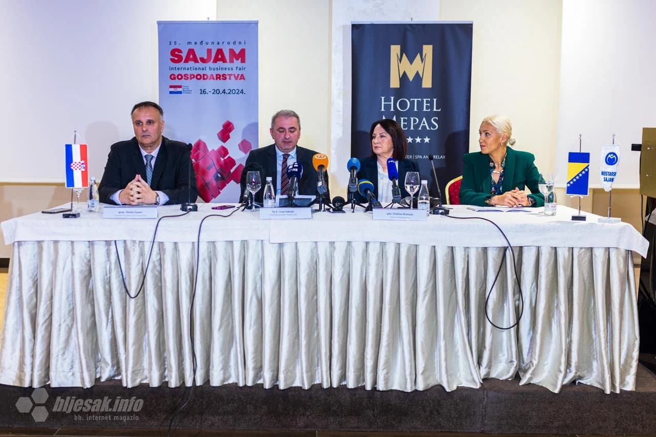 S konferencije za medije 