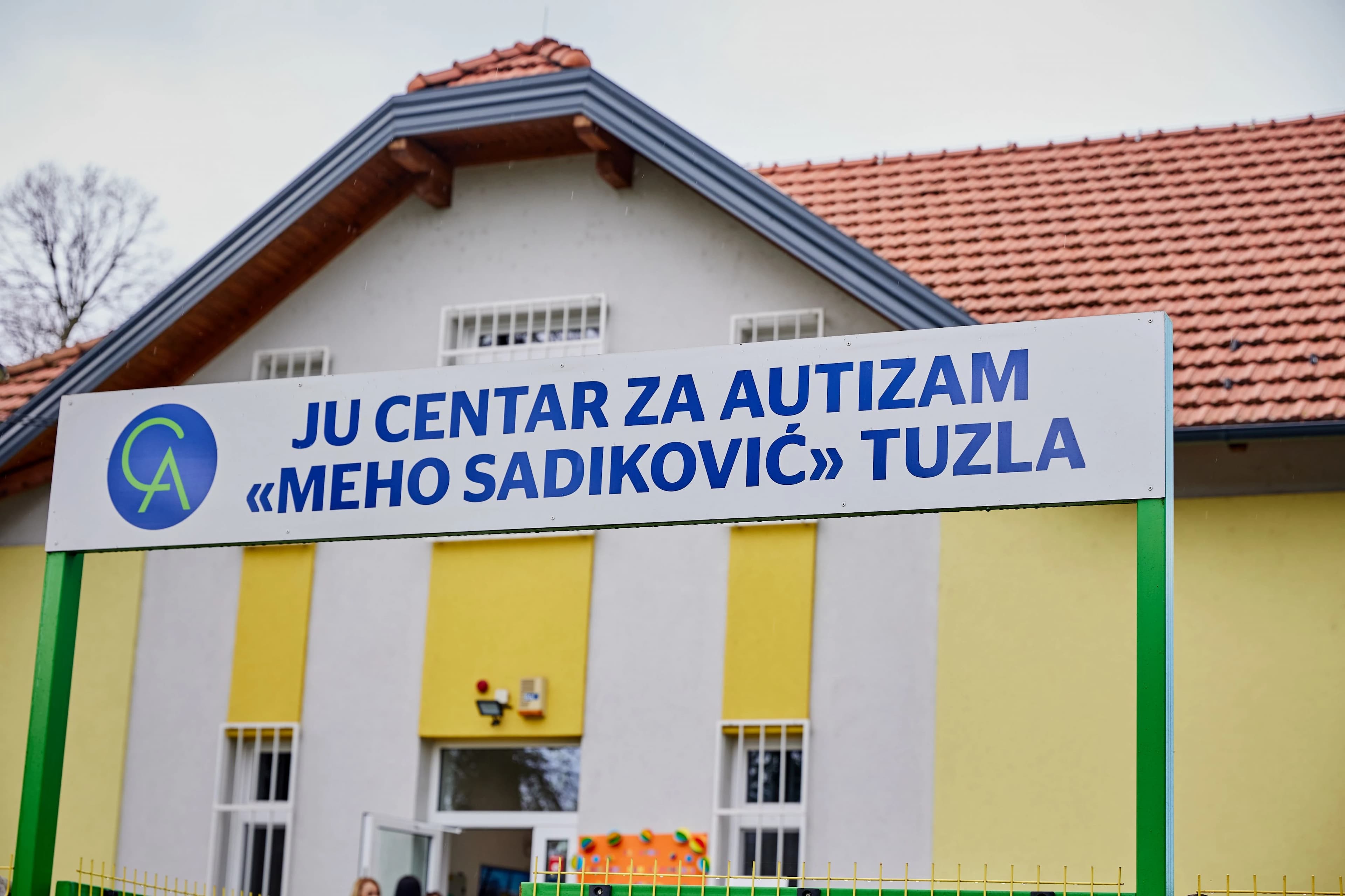 PR/ NLB Banka Sarajevo obilježila Svjetski dan svjesnosti o autizmu